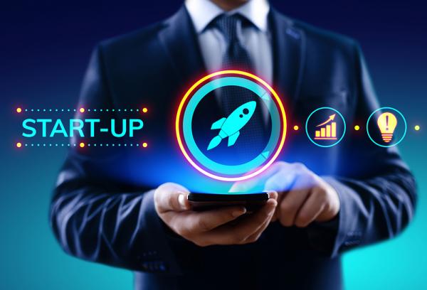 StartUp Plus, UniCredit raddoppia l'impegno per la neo-imprenditoria